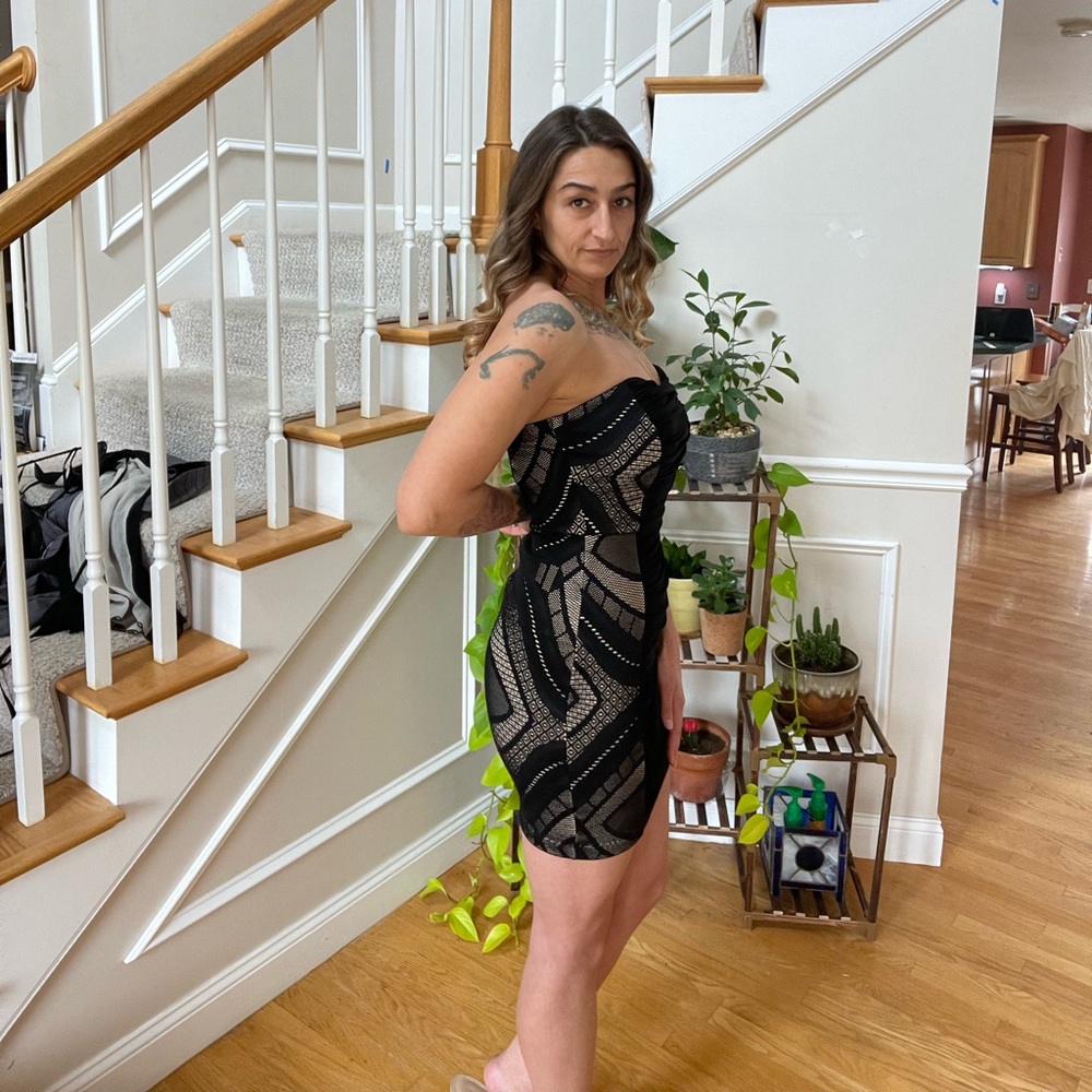 Sexy and Sophisticated Body-con Dress. Never worn.